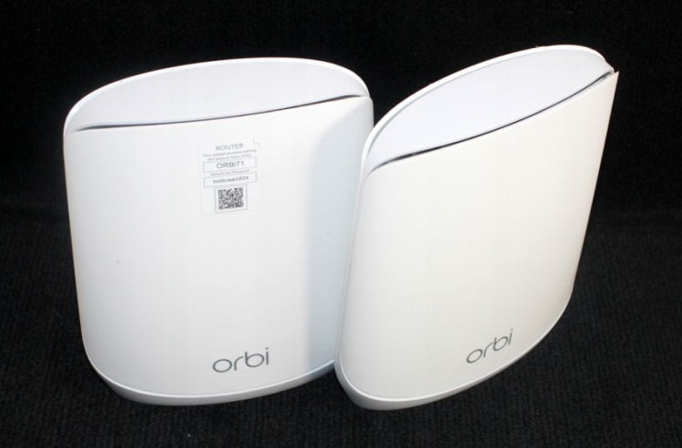 Netgear-Orbi-WiFi6-RBK762S-router-system-mesh-EAN-GTIN-0606449162844.jpg