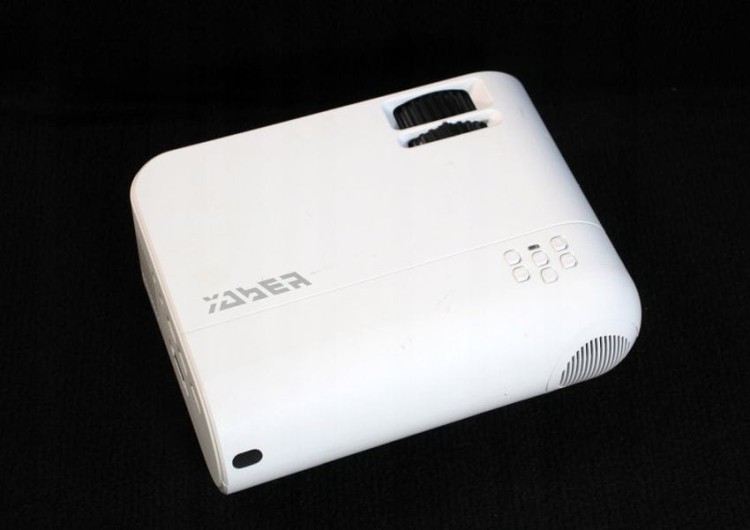 YABER-V2-mini-rzutnik-projektor-WiFi-6000lm-1080P-Marka-Yaber.jpg