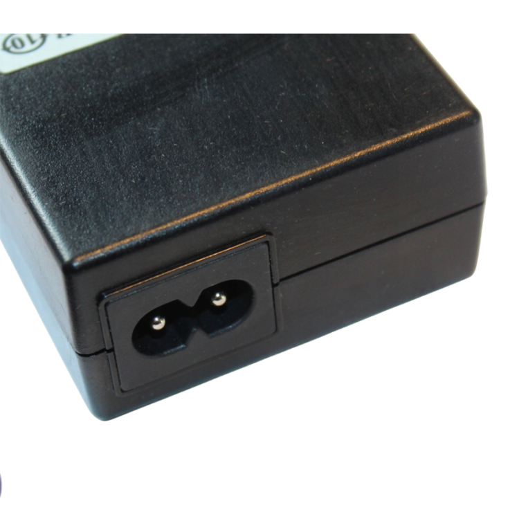 Nowy-zasilacz-DC-12V-1-5A-18W-ADP-15ZB-230V-Marka-Inna-Photoroom.png