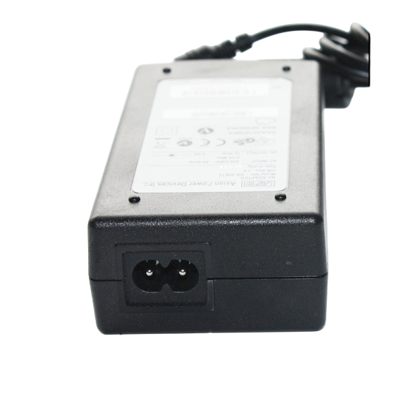 ZASILACZ-12V-12-3V-2-5A-30W-desktop-APD-5-5-2-1-Moc-30-W-Photoroom.png
