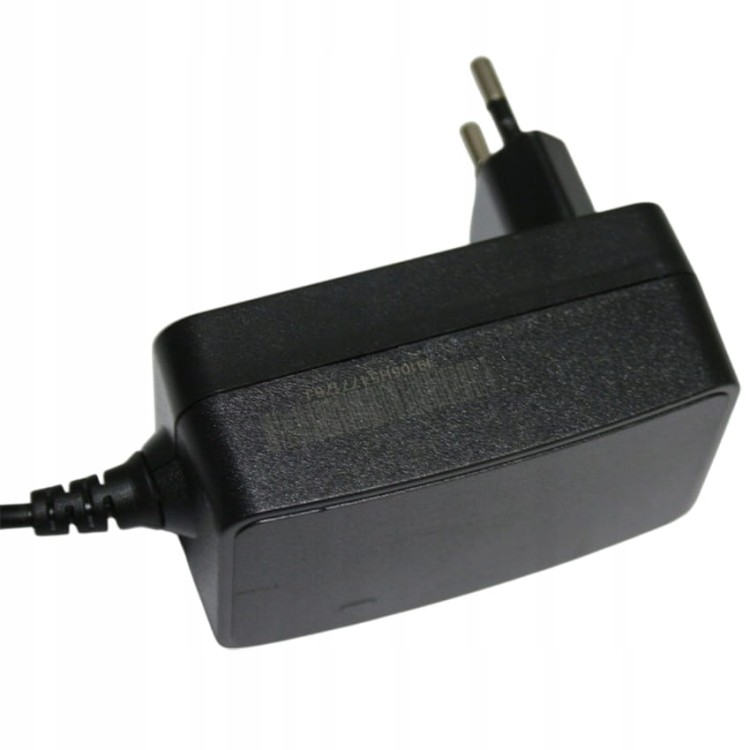 Zasilacz impulsowy Ładowarka 12V 1.5A 18W 3.5/1.3 Sagemcom MSA.jpg