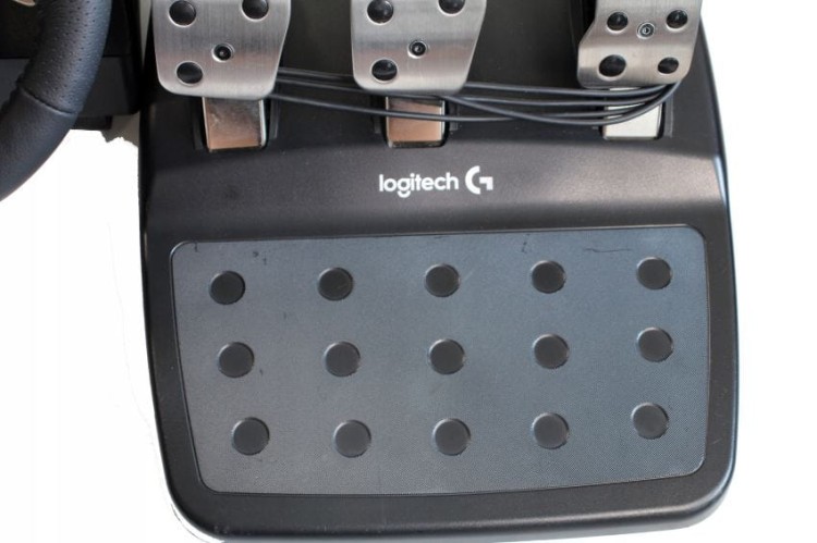 KIEROWNICA-LOGITECH-G920-DRIVING-FORCE-DO-XBOX-uz-Stan-opakowania-otwarte.jpg