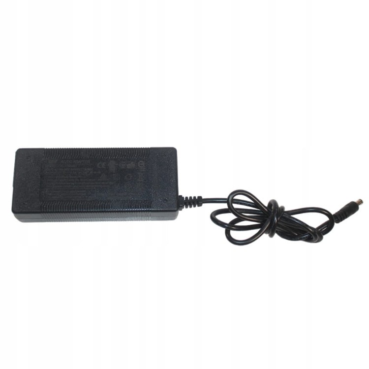 Zasilacz Ładowarka DC 17.5V 4.8A 48W 5.5/2.5 XVE-1750480.jpg