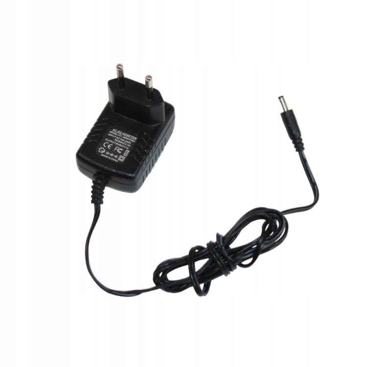 Zasilacz impulsowy ładowarka DC 5V 1A 5W 3.5/1.3 YCL-B050100EU.jpg