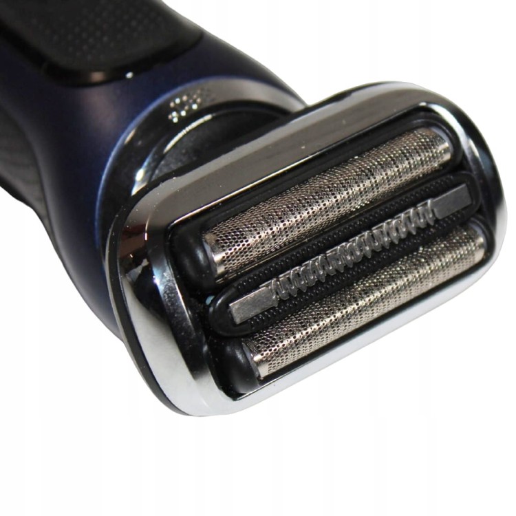 Golarka-foliowa-meska-BRAUN-S7-70-B7850cc-baza-Kolor-dominujacy-srebrny-szary.jpg
