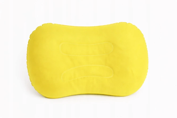 PODUSZKA PODRÓŻNA Dmuchana Turystyczna Kempingowa do samochodu żółta.jpg