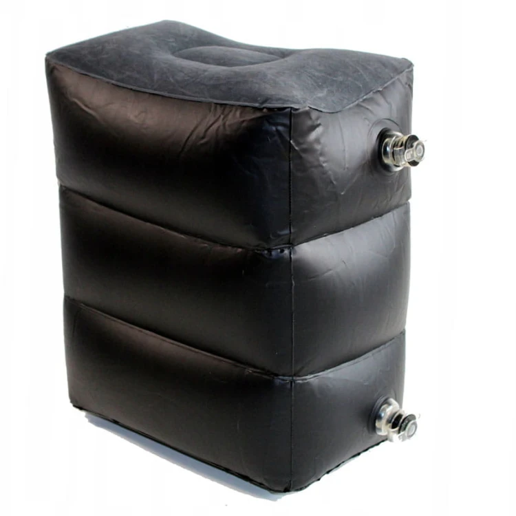 Dmuchany podnóżek na długą podróż czarny do samolotu samochodu.jpg