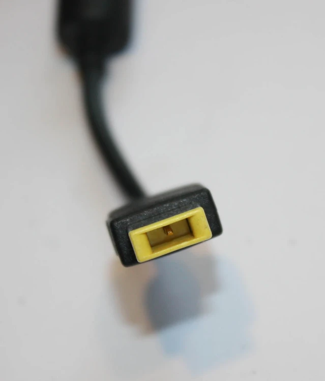 Oryginalny zasilacz Ładowarka Lenovo Yoga 20V 4.5A 90W.jpg
