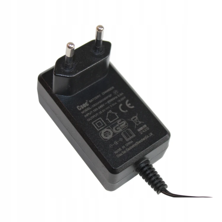 Zasilacz Ładowarka do odkurzacza robota 35V 0.55A 5.5/2.1 19.25W CSEC.jpg