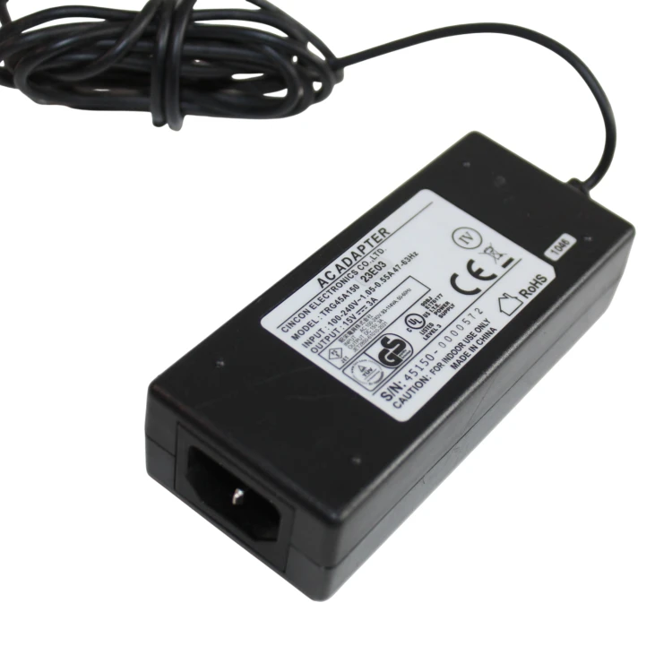 Zasilacz Ładowarka 15V 3A 45W 5.5/2.1 desktop TRG45A150.jpg