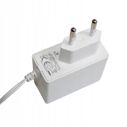 ZASILACZ SIECIOWY Adapter wtyczkowy 12V 1A 12W do LED Routerów 5.5 2.1.jpg