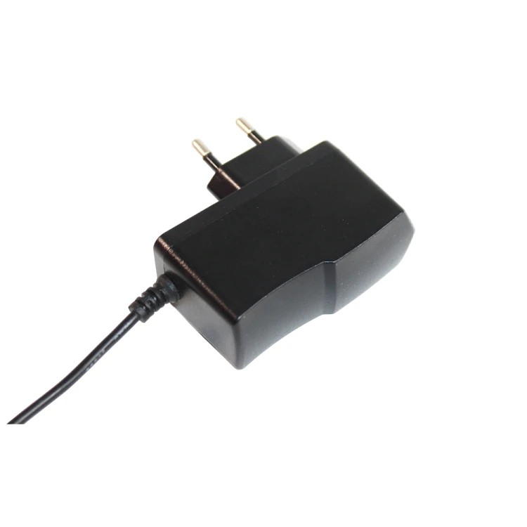 ŁADOWARKA ZASILACZ Adapter MC-015050200 Sieciowy 5V 2A 10W Micro USB.jpg