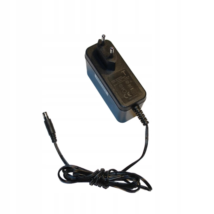 Ładowarka Zasilacz 12V 2.5A 30W do Taśm LED i Listew Meblowych 5.5/2.1 mm.jpg