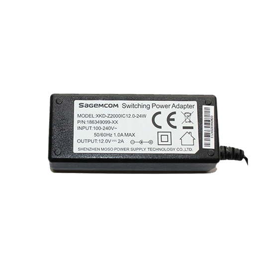 Zasilacz-uniwersalny-desktop-DC-12V-2A-24W-LED-5-5-2-1-Sagemcom-Photoroom.png
