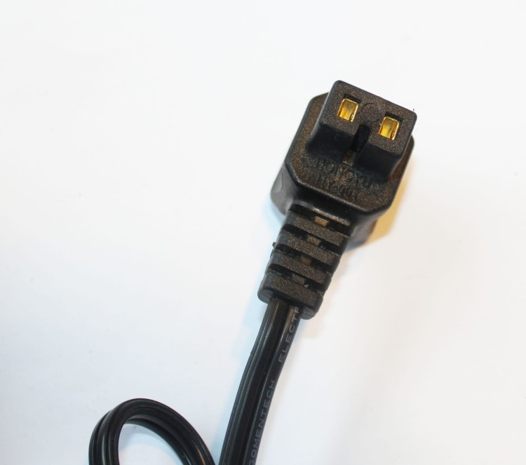 b5d1e14cc915ef3e8161b8833e635d14.jpg